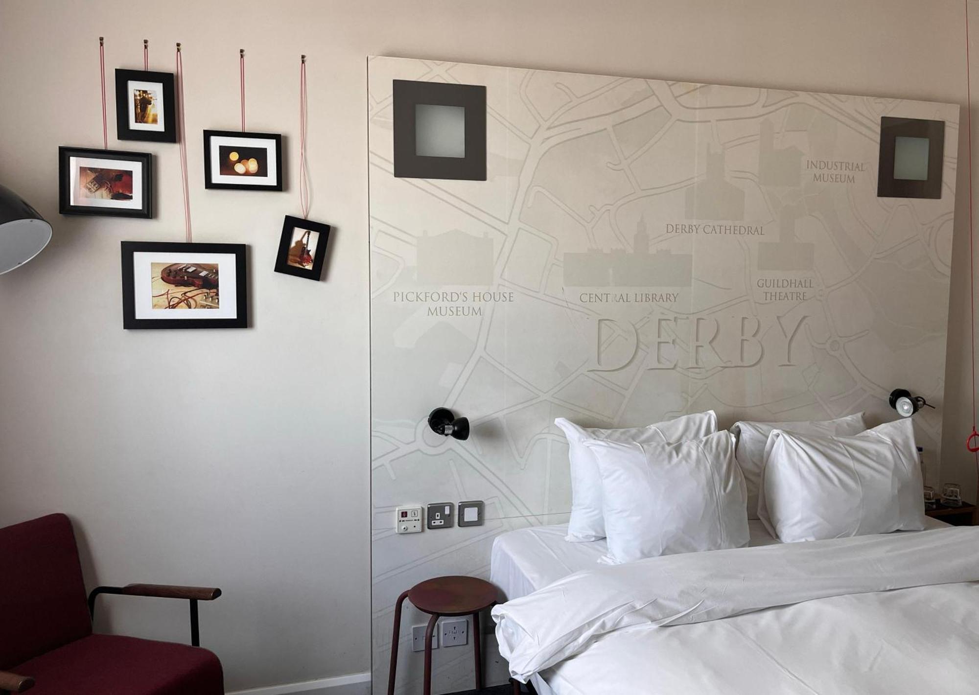 เพนตาโฮเต็ล เดอร์บี Hotel ดาร์บี ภายนอก รูปภาพ