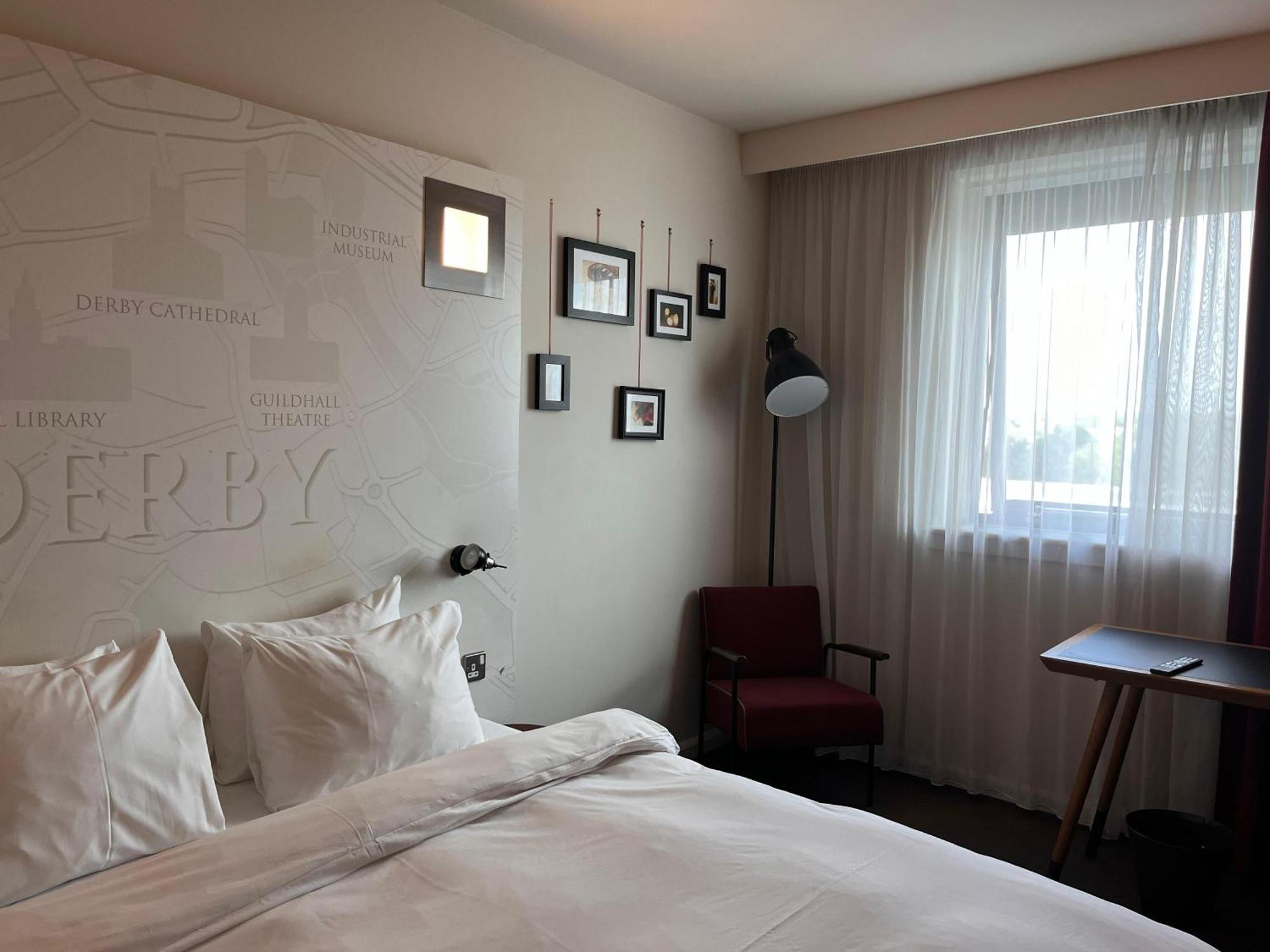 เพนตาโฮเต็ล เดอร์บี Hotel ดาร์บี ภายนอก รูปภาพ